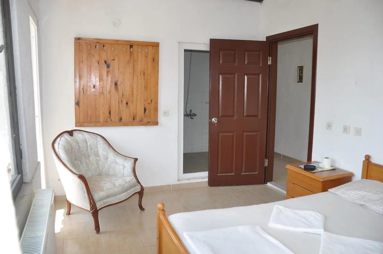 Mursel Garden Hotel Κουσάντασι