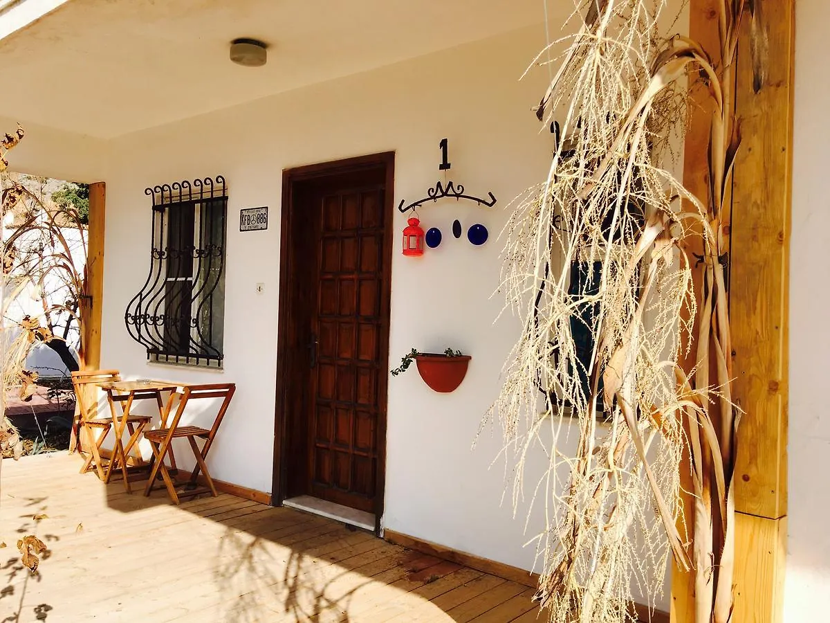 Mursel Garden Hotel Κουσάντασι